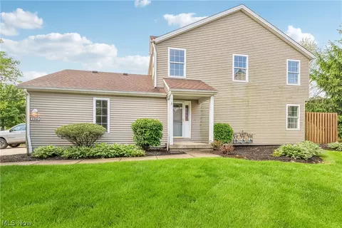 1352 Meadow Run, Copley, OH 44321