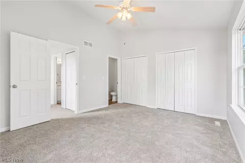 Bedroom - 1352 Meadow Run, Copley, OH 44321 photo 1 of 5
