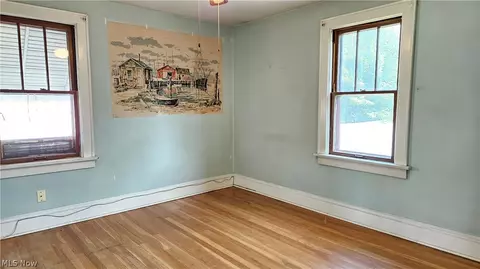 Bedroom - 387 E York St, Akron, OH 44310 photo 2 of 4