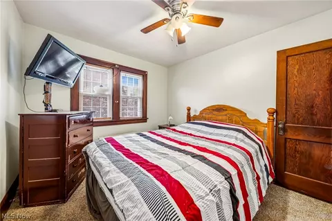 Bedroom - 1728 Harbor Ave, Ashtabula, OH 44004 photo 6 of 6