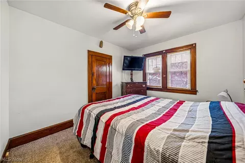 Bedroom - 1728 Harbor Ave, Ashtabula, OH 44004 photo 4 of 5