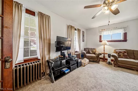 Living - 1728 Harbor Ave, Ashtabula, OH 44004 photo 1 of 2