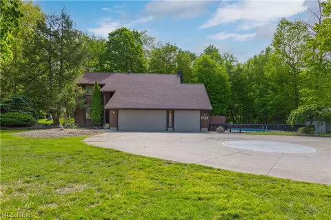 9416 State Route 60, Wakeman, OH 44889
