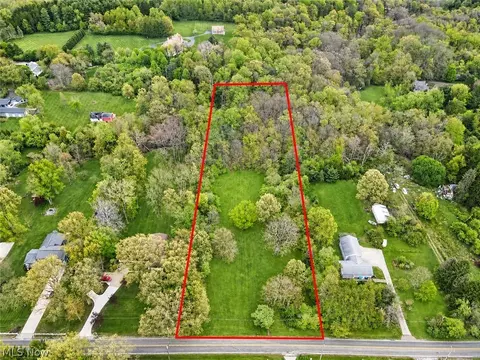 1123 N Hametown Rd, Akron, OH 44333