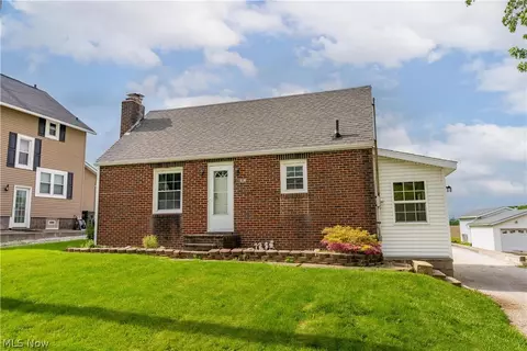 11727 Easton St NE, Alliance, OH 44601
