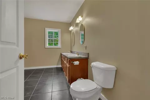 Bath - Undisclosed, Corning, OH 43730 photo 2 of 4