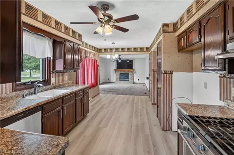 Other - 438 Hampton Dr, Elyria, OH 44035 photo 8 of 32