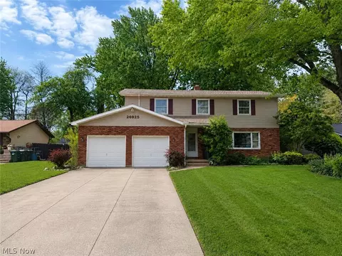 26925 Schubert Dr, Westlake, OH 44145
