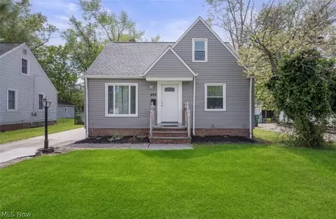 468 E 305th St, Willowick, OH 44095