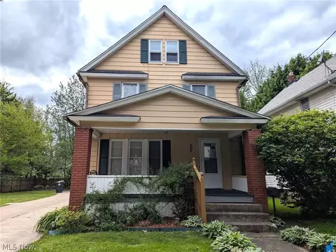 876 Avon St, Akron, OH 44310