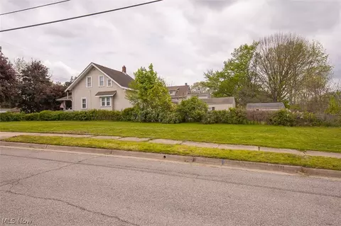 1151 Harpster Ave, Akron, OH 44314