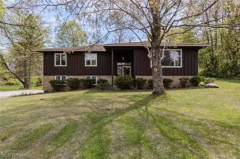 2170 Norton Rd, Stow, OH 44224