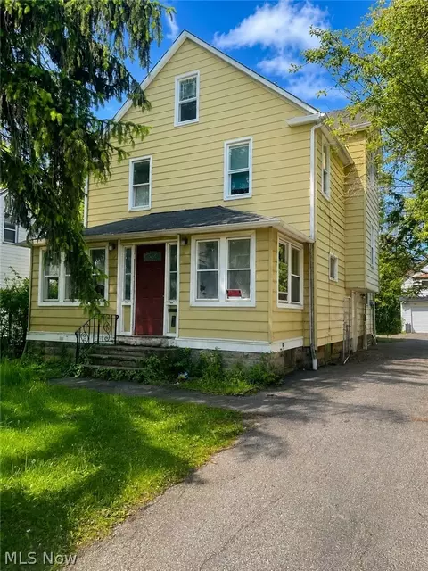 1304 E 188 St, Cleveland, OH 44110