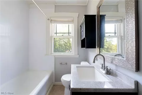 Bath - 51 Indianola Rd, Youngstown, OH 44512 photo 1 of 1