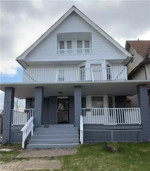 767 E 105th St, Cleveland, OH 44108