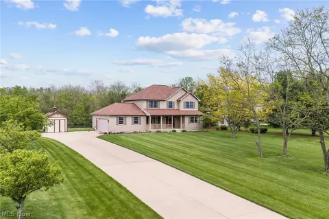1531 Rivers Edge Dr, Valley City, OH 44280