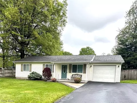 1298 Elberon Ave, Salem, OH 44460