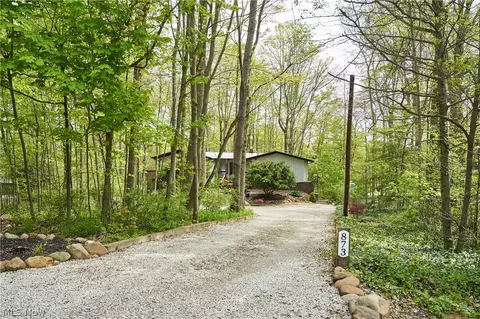 873 Old Spring Rd, Copley, OH 44321