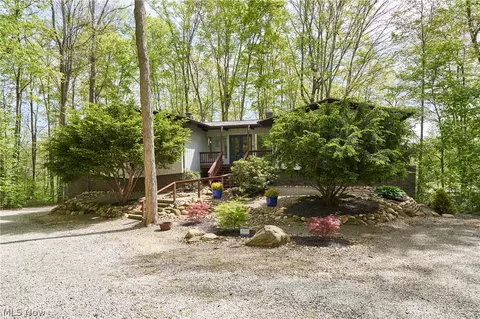 Exterior - 873 Old Spring Rd, Copley, OH 44321 photo 2 of 10