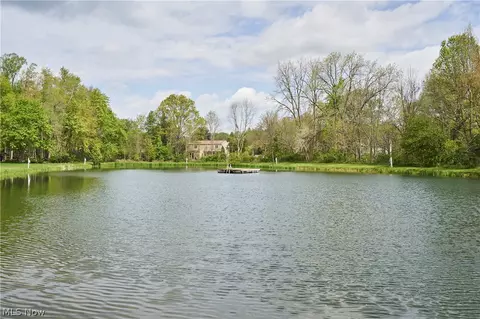 View/Area - 873 Old Spring Rd, Copley, OH 44321 photo 1 of 3