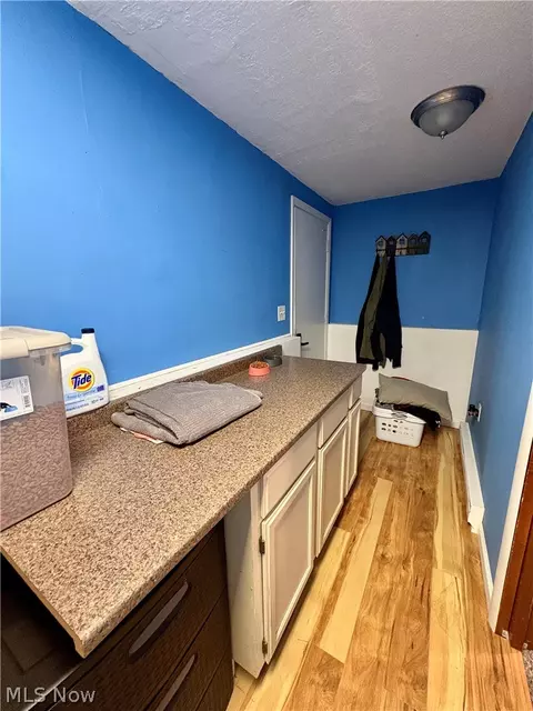 126 Valley Forge Cir, Elyria, OH 44035 photo 22
