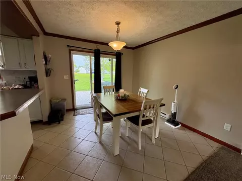 126 Valley Forge Cir, Elyria, OH 44035 photo 7