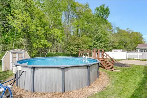 Exterior - 624 Angiline Dr, Boardman, OH 44512 photo 8 of 10