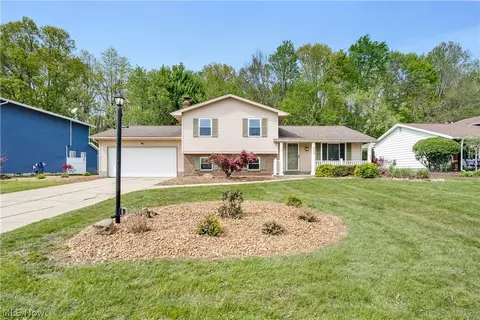 Exterior - 624 Angiline Dr, Boardman, OH 44512 photo 2 of 10