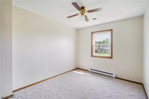 Bedroom - 624 Angiline Dr, Boardman, OH 44512 photo 5 of 7