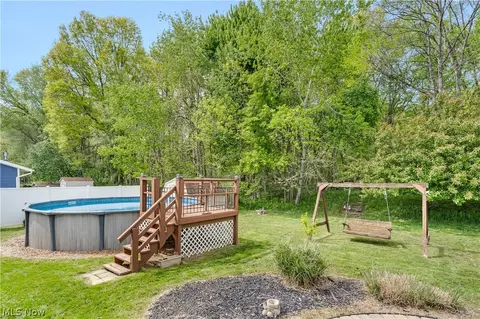 Exterior - 624 Angiline Dr, Boardman, OH 44512 photo 9 of 10