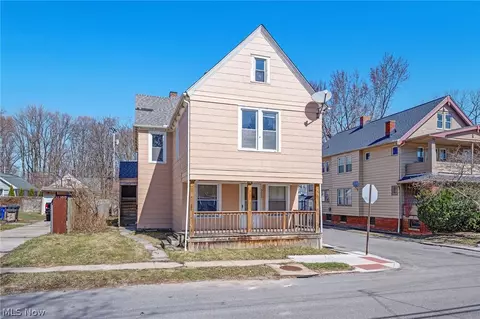 3900 Muriel Ave, Cleveland, OH 44109
