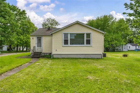 2901 Fulmer Rd, Lorain, OH 44053