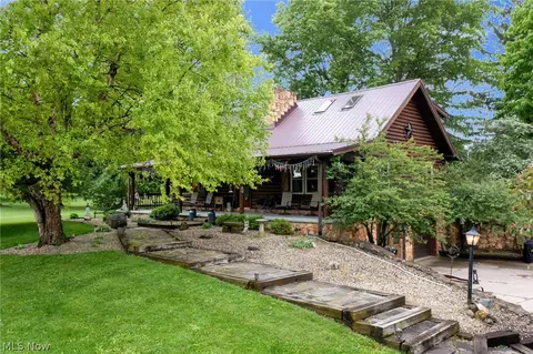 1221 Bucyrus Rd, Galion, OH 44833