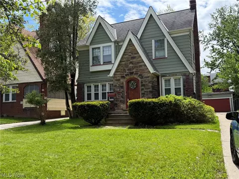 3568 Berkeley Rd, Cleveland Heights, OH 44118