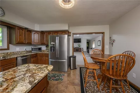 Kitchen - 2677 Summit Rd, Akron, OH 44321 photo 2 of 2