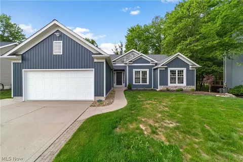 3689 Turnberry Dr, Medina, OH 44256