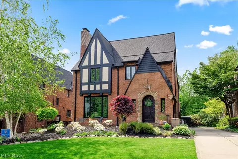 710 Mentor Rd, Akron, OH 44303