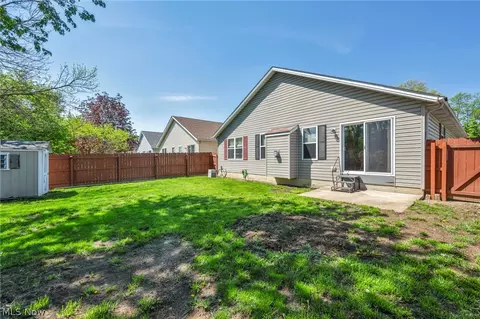 325 Longfellow St, Elyria, OH 44035 photo 45