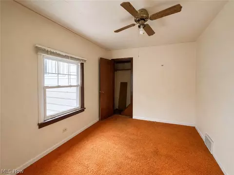Bedroom - 103 Smith St, Weirton, WV 26062 photo 2 of 5