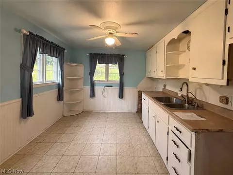 Kitchen - 103 Smith St, Weirton, WV 26062 photo 1 of 3