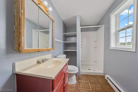 Bath - 4316 Pleasant St, Willard, OH 44890 photo 2 of 3