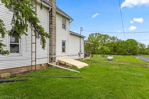 Exterior - 4316 Pleasant St, Willard, OH 44890 photo 10 of 14