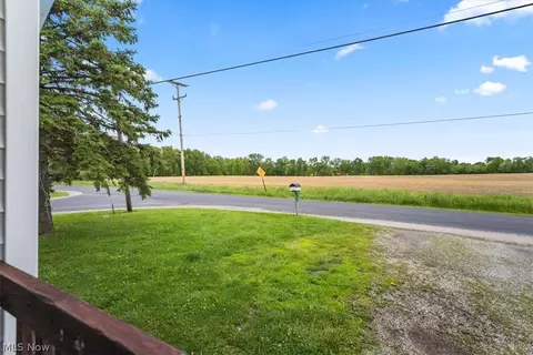 Exterior - 4316 Pleasant St, Willard, OH 44890 photo 1 of 14