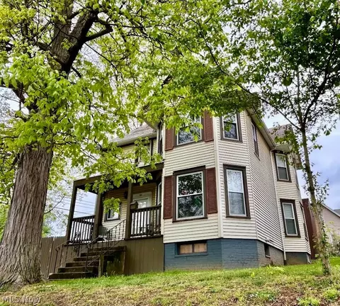 601 Phillips St, Marietta, OH 45750