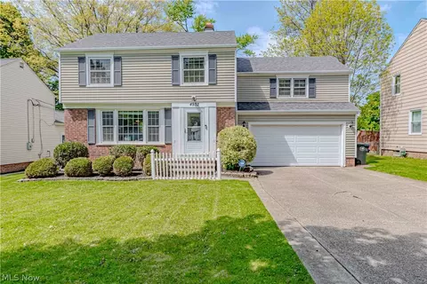 4933 Fairlawn Rd, Lyndhurst, OH 44124