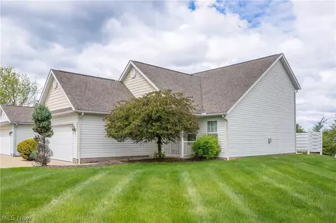 5333 Fawn Cir, Kent, OH 44240
