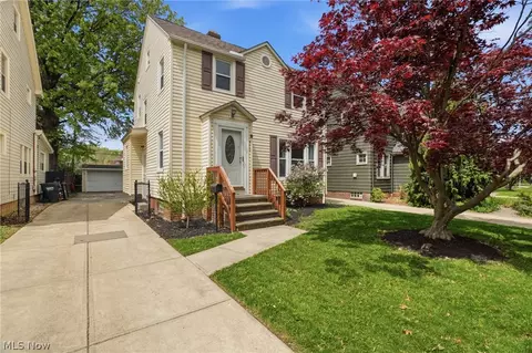 350 E 210th St, Euclid, OH 44123