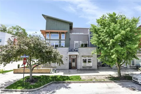 7407 Battery Park Blvd #H7407, Cleveland, OH 44102