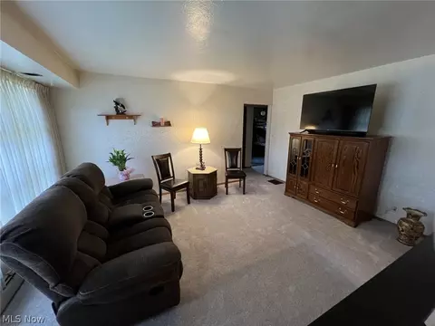 Living - 6402 Dora Blvd, Independence, OH 44131 photo 1 of 3