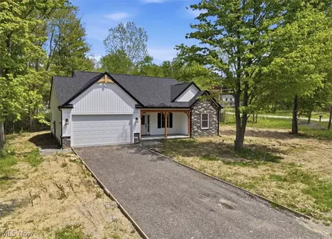 Exterior - 6842 Florence Ave, Ashtabula, OH 44004 photo 2 of 2